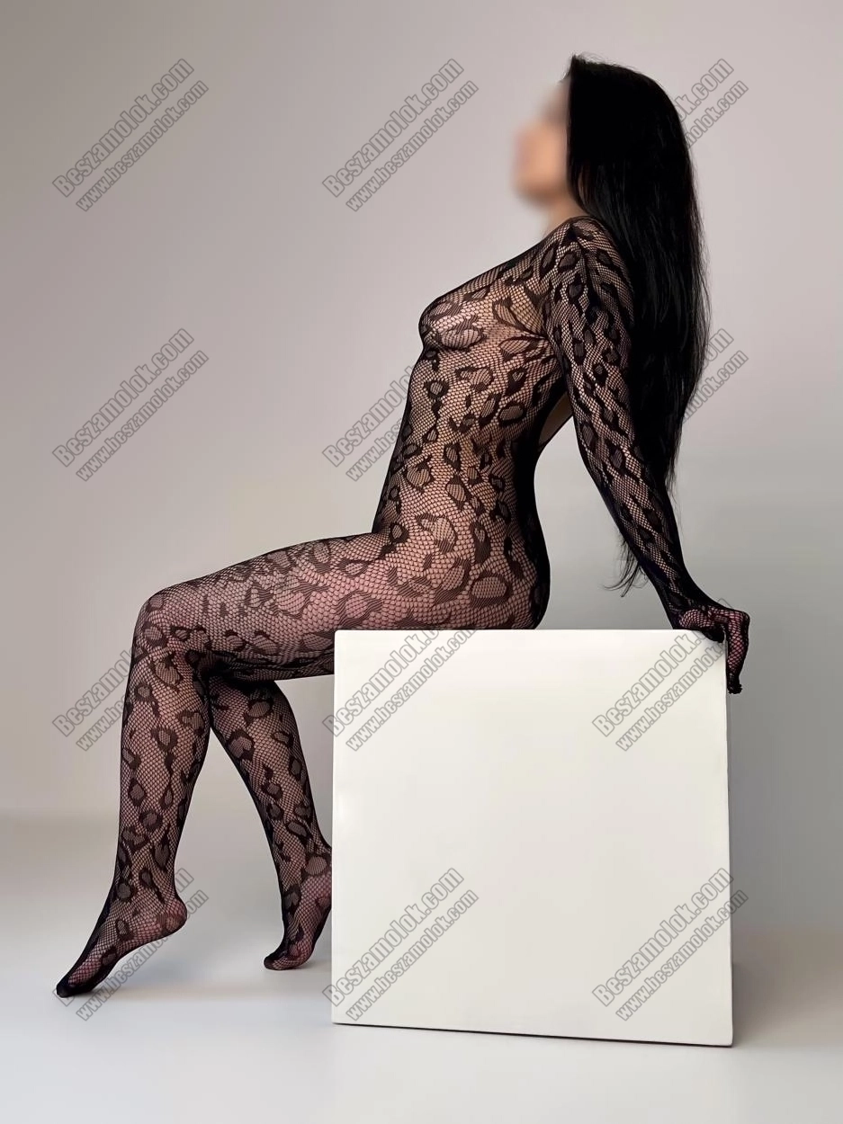 Zoé - +36 30 662 7641 - SOS francia foto