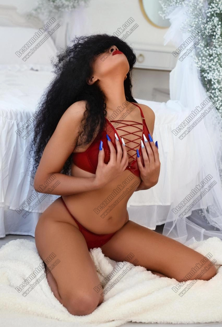 Xénia SOS francia profil kepes profil - sos-francia.hu Xénia - +36 30 431 5926 - SOS francia foto